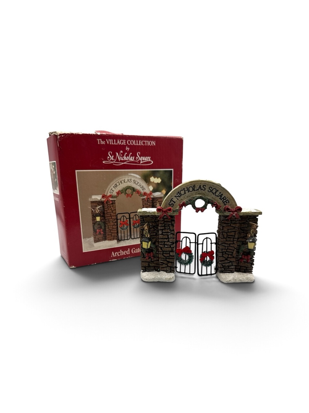 Vintage 2005 St Nicholas Square Village Arched Gateway Christmas Decor Boxed